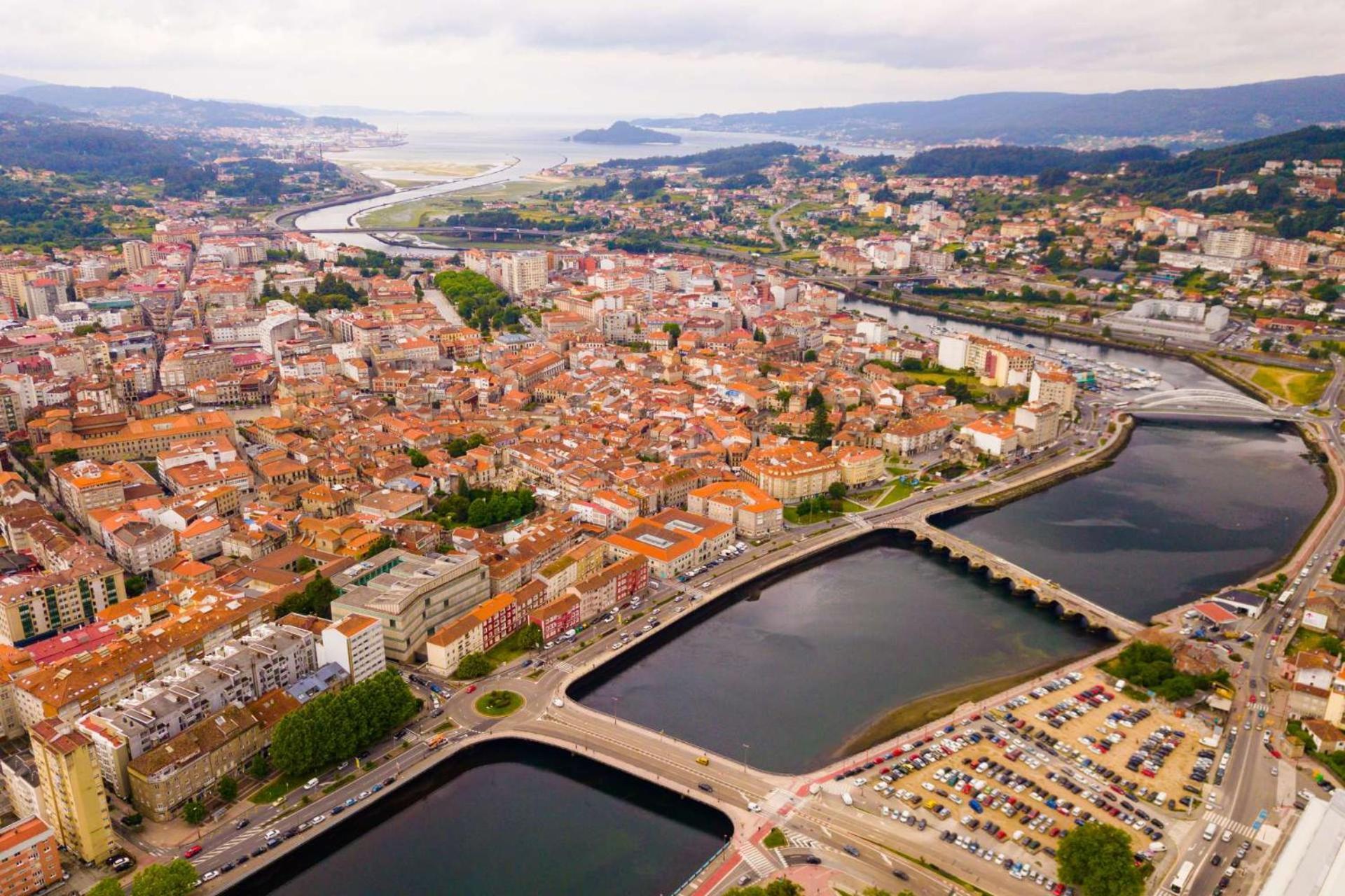 Maison Camelias En Pontevedra Centro Con Parking Incluido Luaran gambar