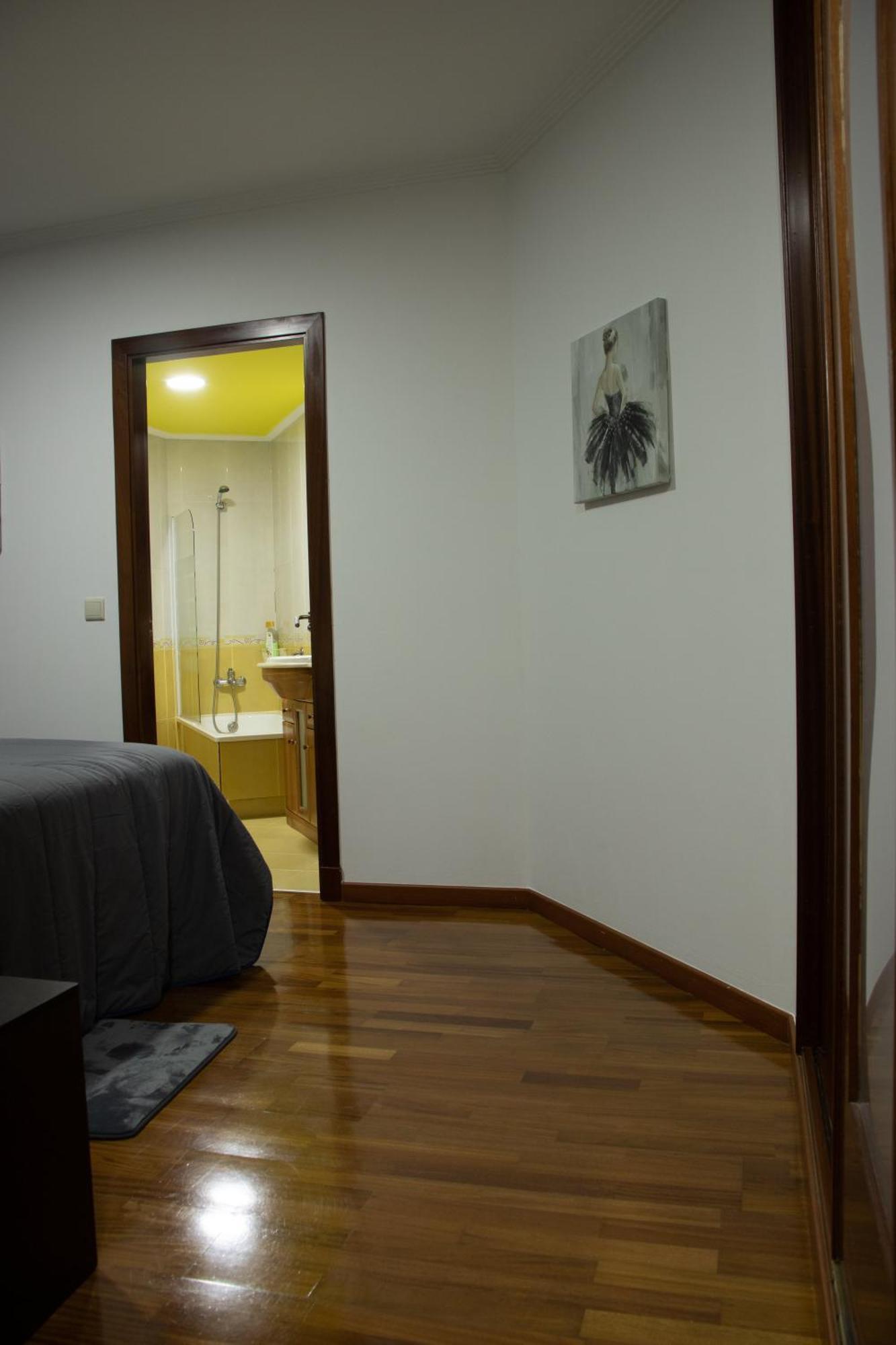 Maison Camelias En Pontevedra Centro Con Parking Incluido Luaran gambar