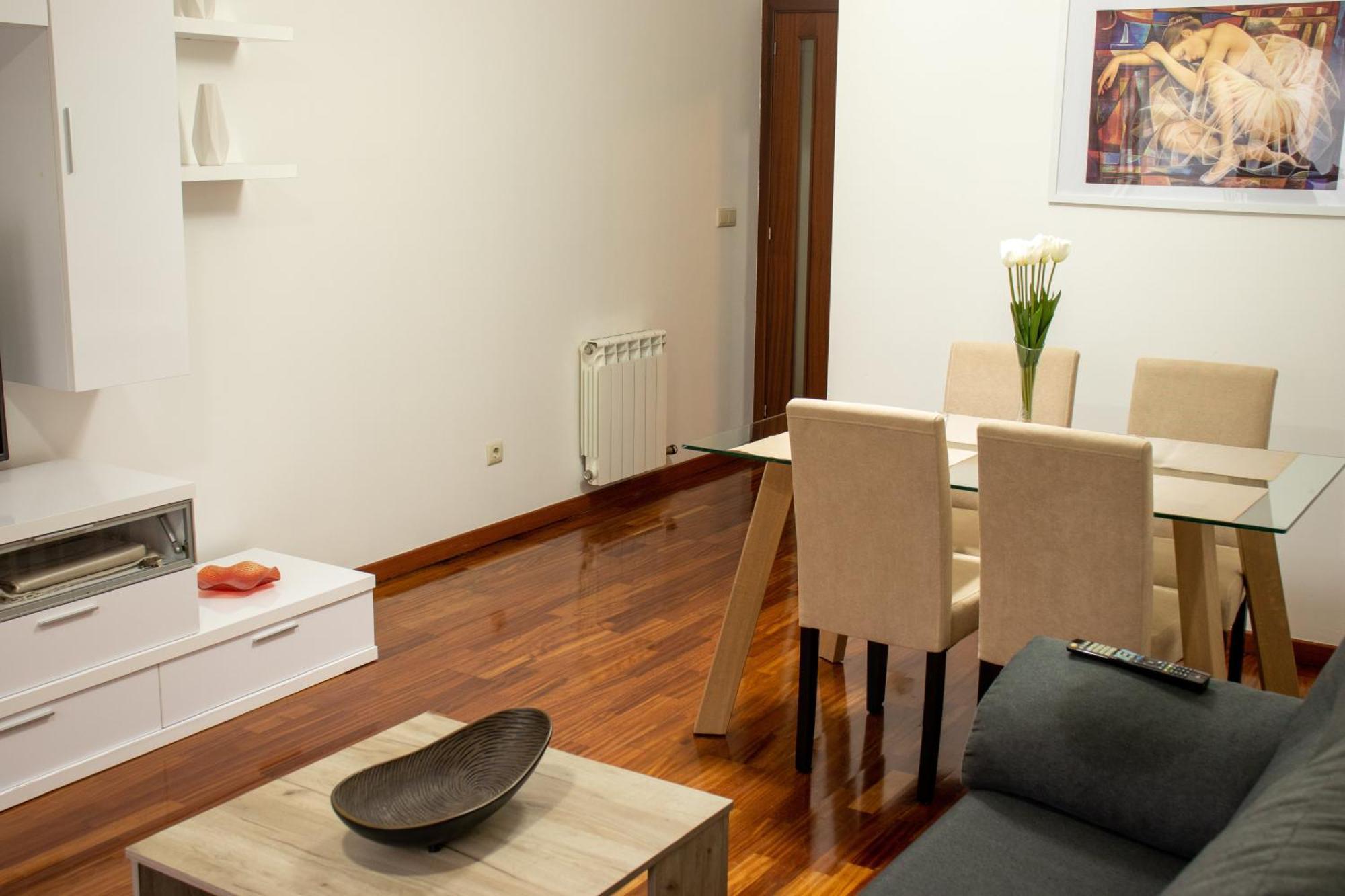 Maison Camelias En Pontevedra Centro Con Parking Incluido Luaran gambar