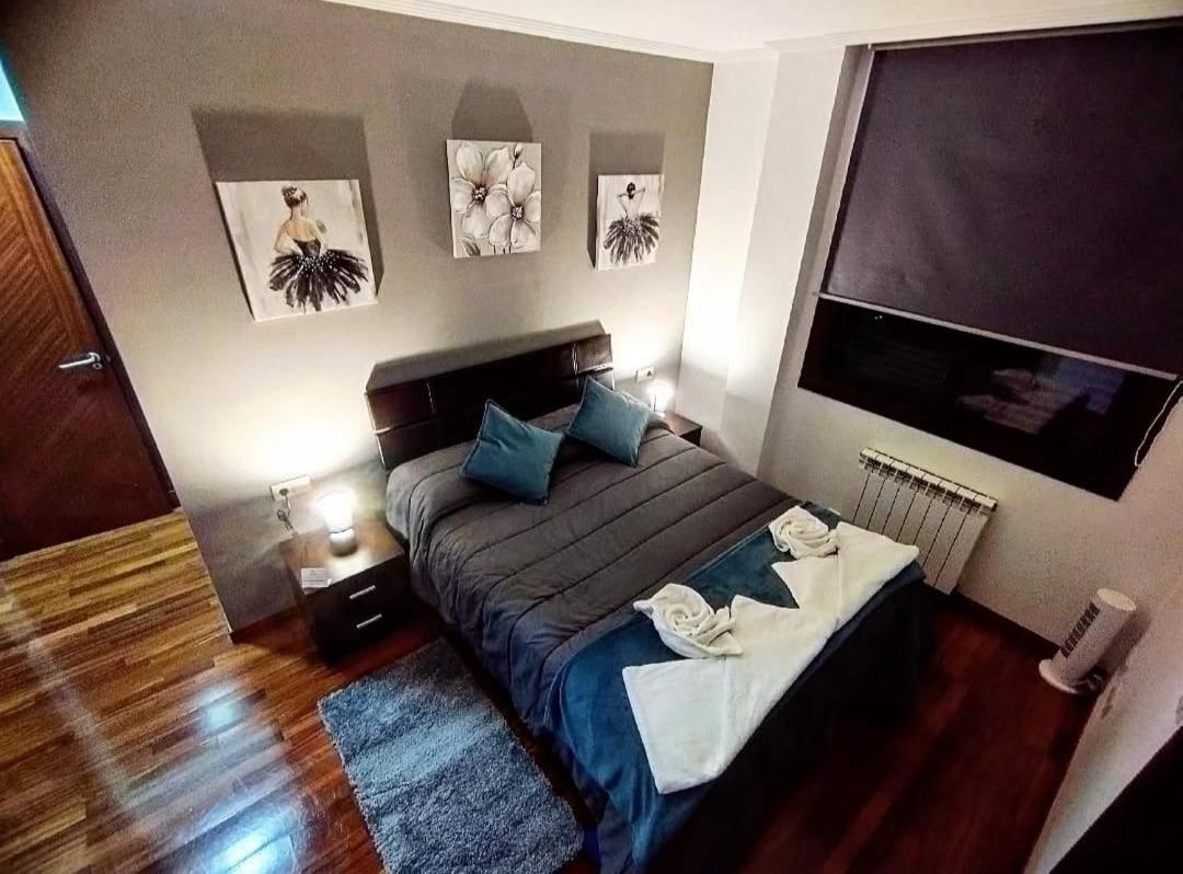 Maison Camelias En Pontevedra Centro Con Parking Incluido Luaran gambar